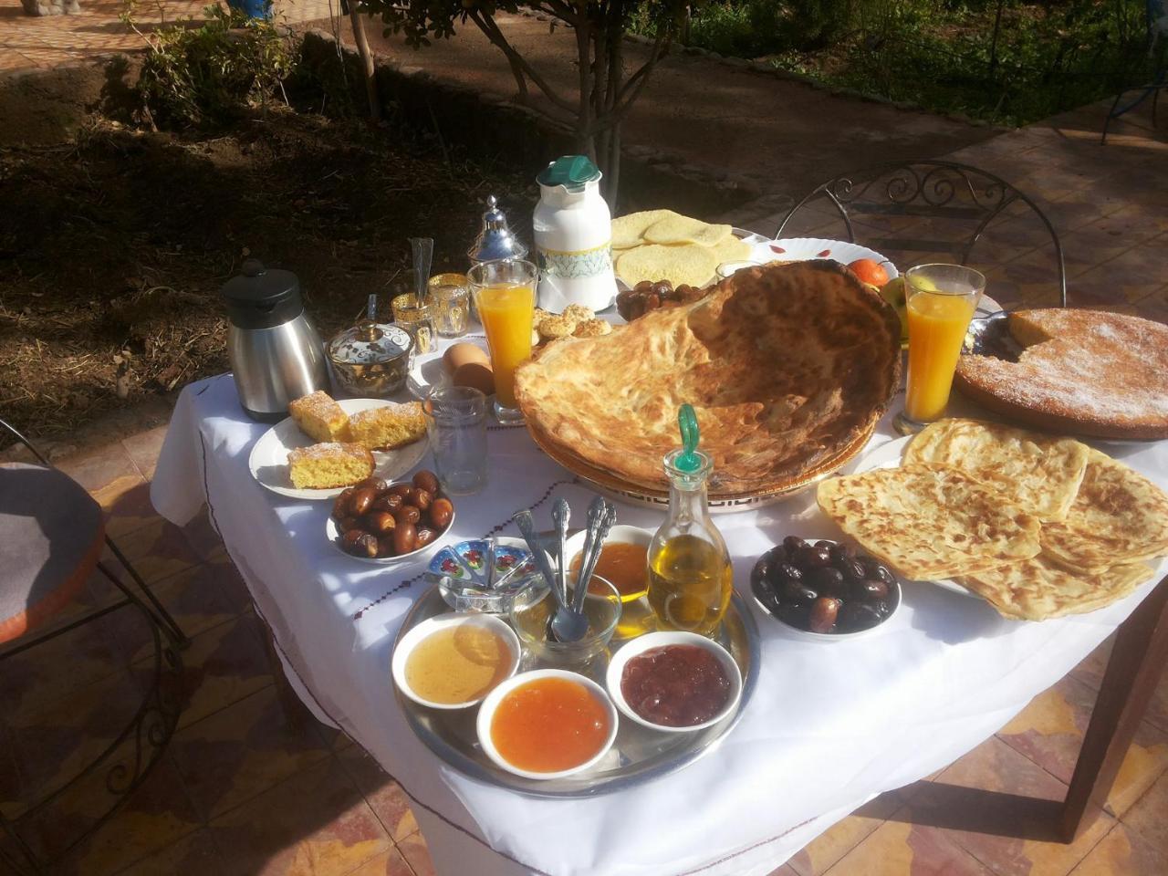 Bassatine Skoura Bed and Breakfast Buitenkant foto